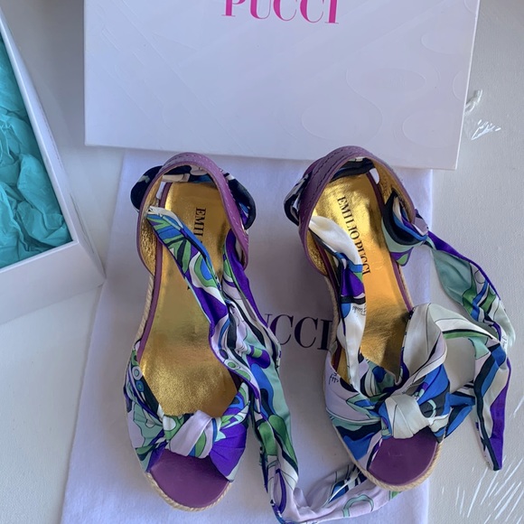 Emilio Pucci Shoes - Emilio Pucci wedge sandals